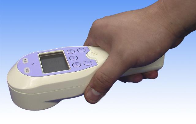 ワンハンド型GM汚染サーベイメータ　アララサーベイ